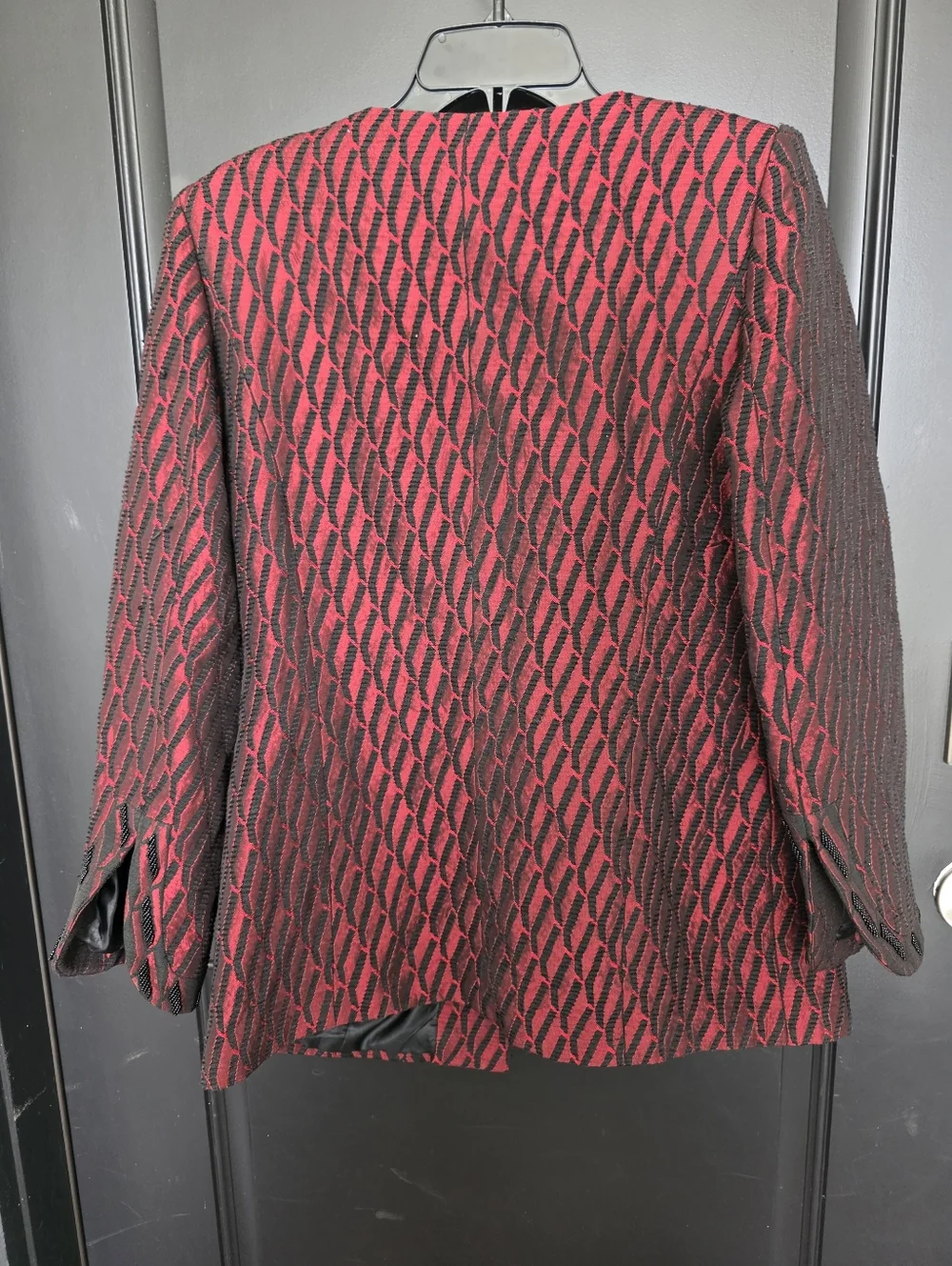 Donna Vinci Couture Jacket Size 8 Red Black Textured Blazer Button Front Career